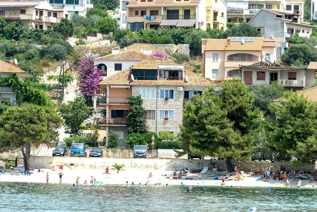 Apartments Mira Trogir Croatia