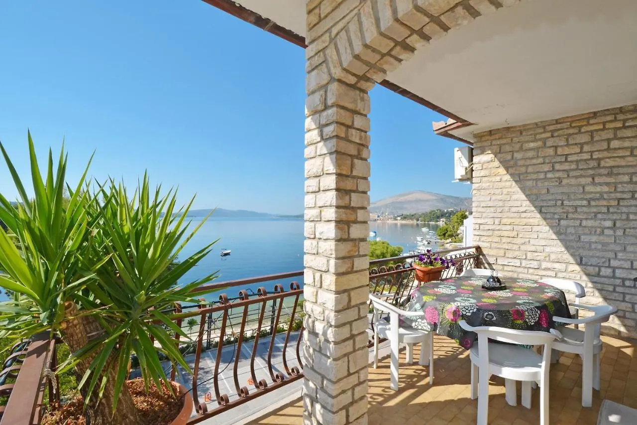 Apartments Mira Trogir