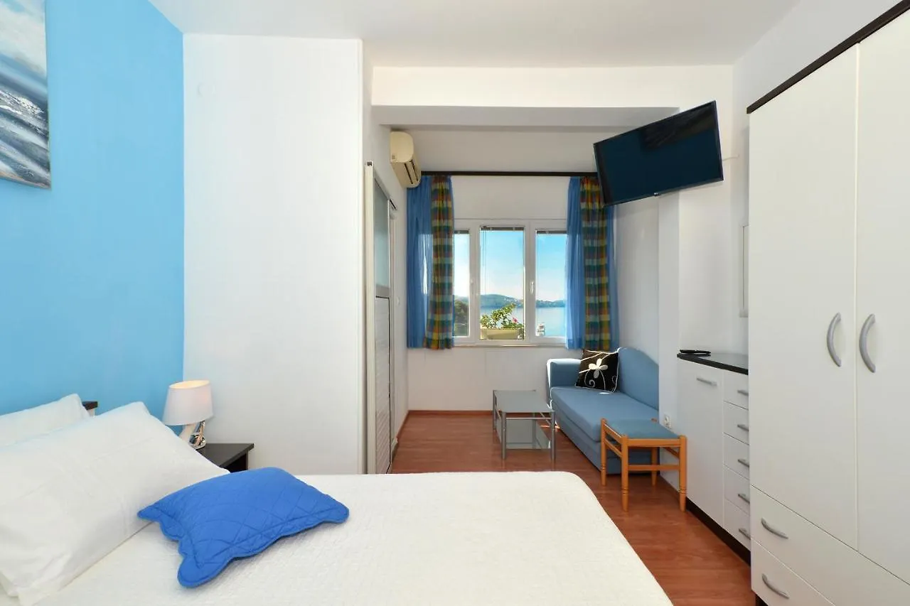 Apartments Mira Trogir
